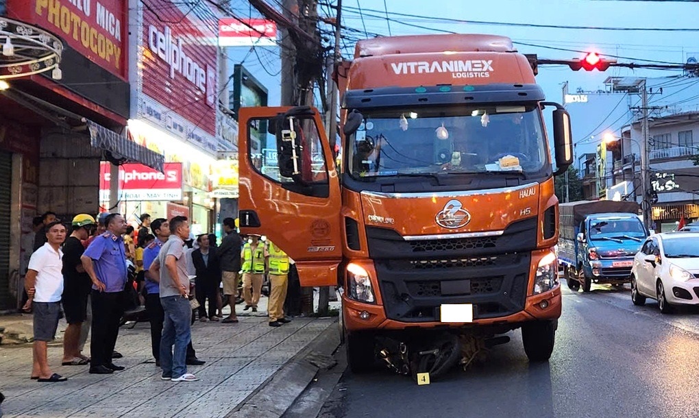 vu-o-to-khong-nguoi-lai-1