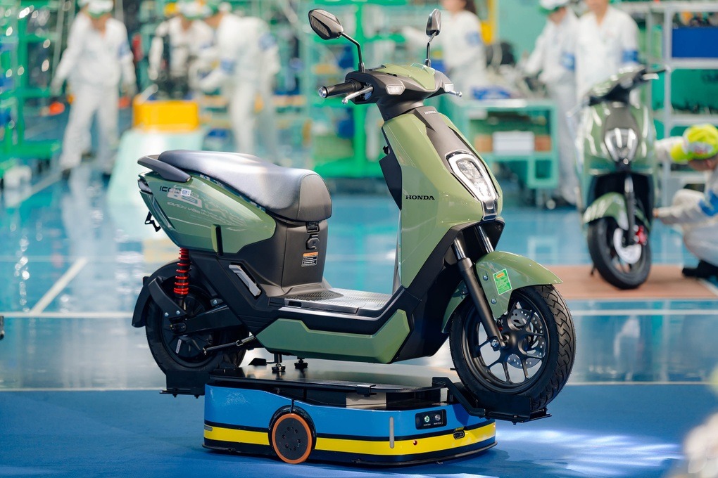 4-honda-icon-e