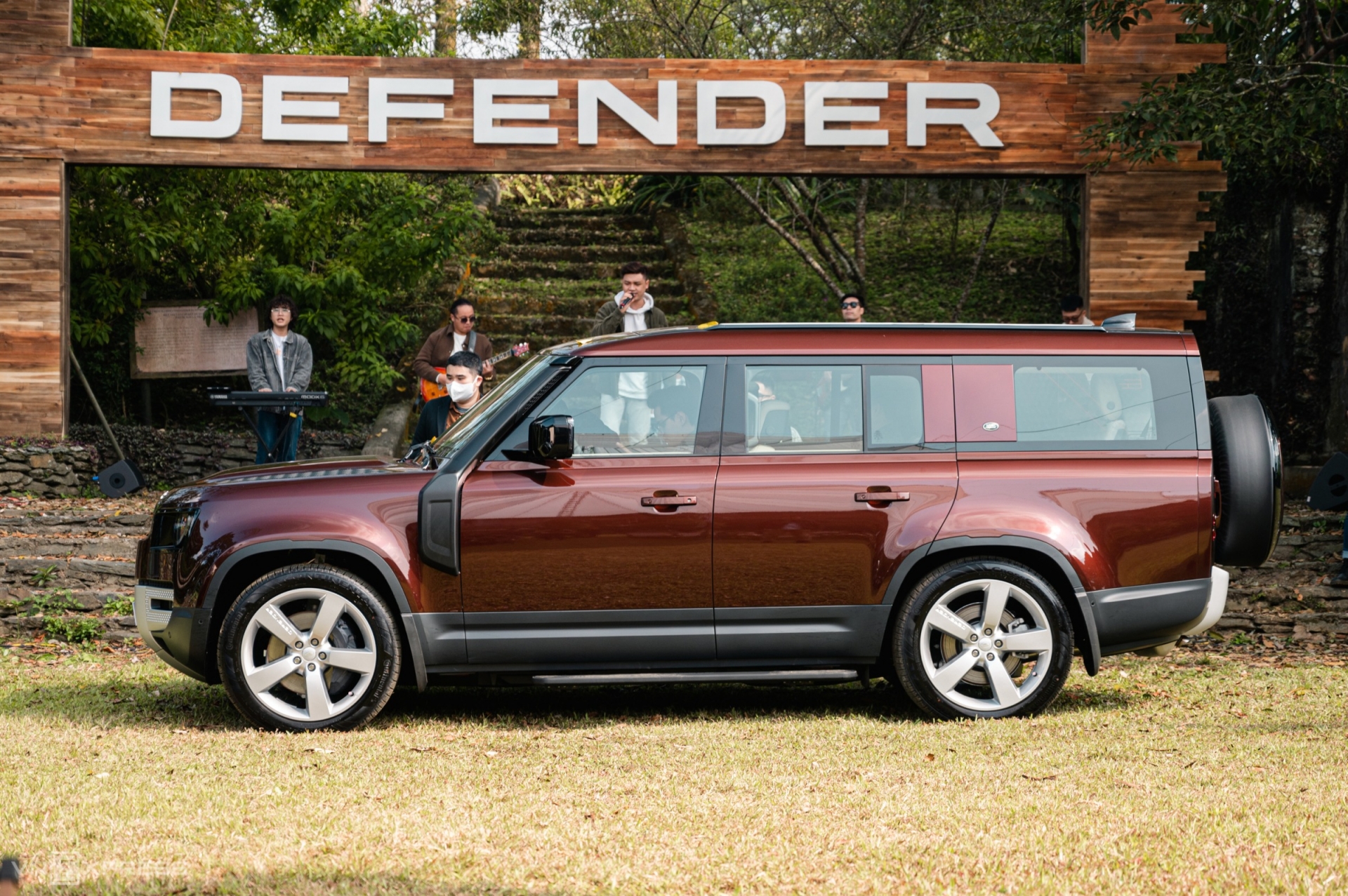 Defender-130