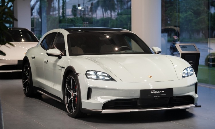 PorscheTaycan