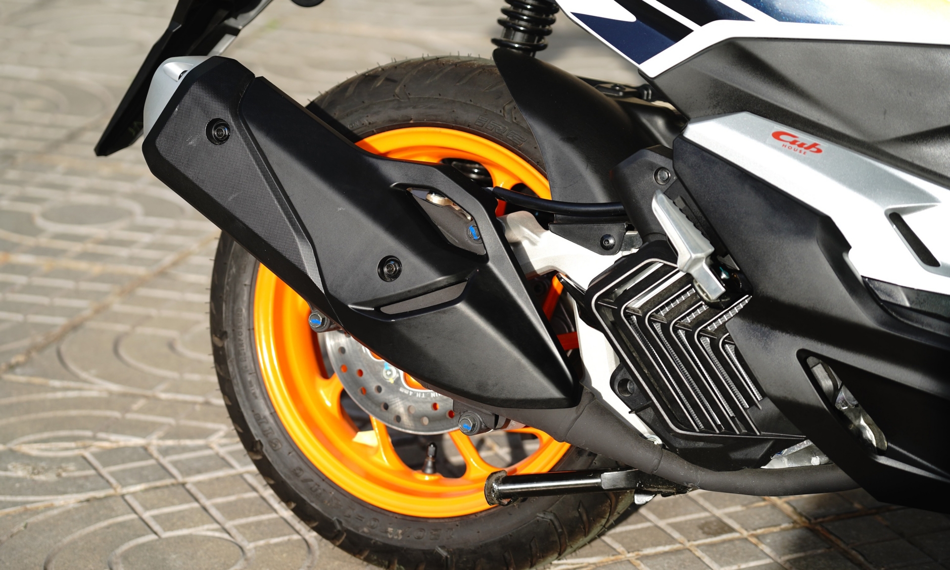 Honda-Vario-160-4