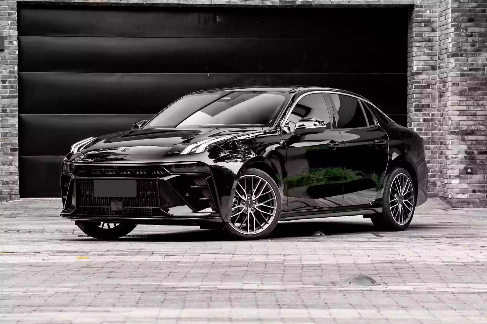 lynk-co-03-1