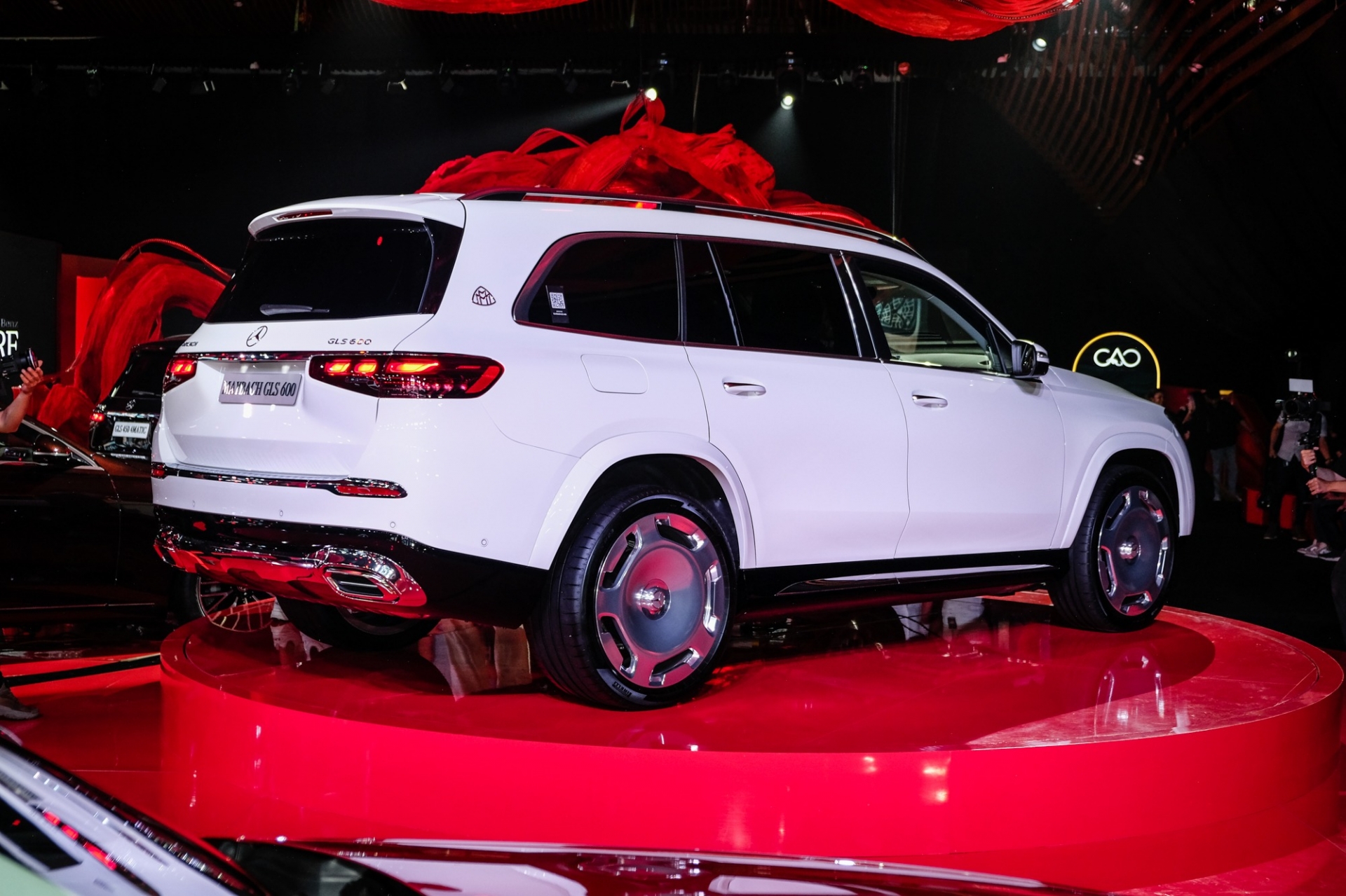 Mercedes-Maybach GLS 600 2025 1