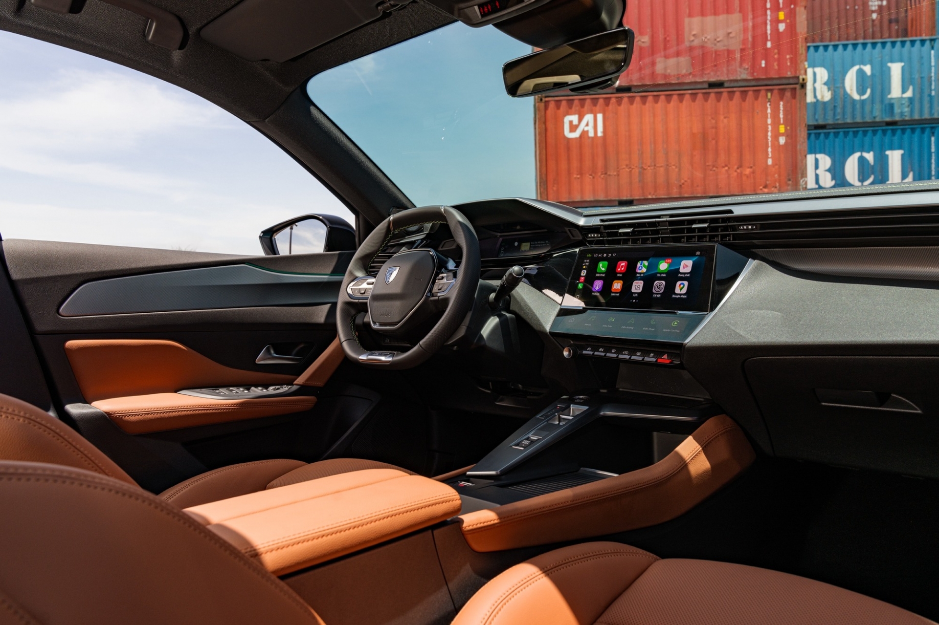 Peugeot 408 Legend Edition 5