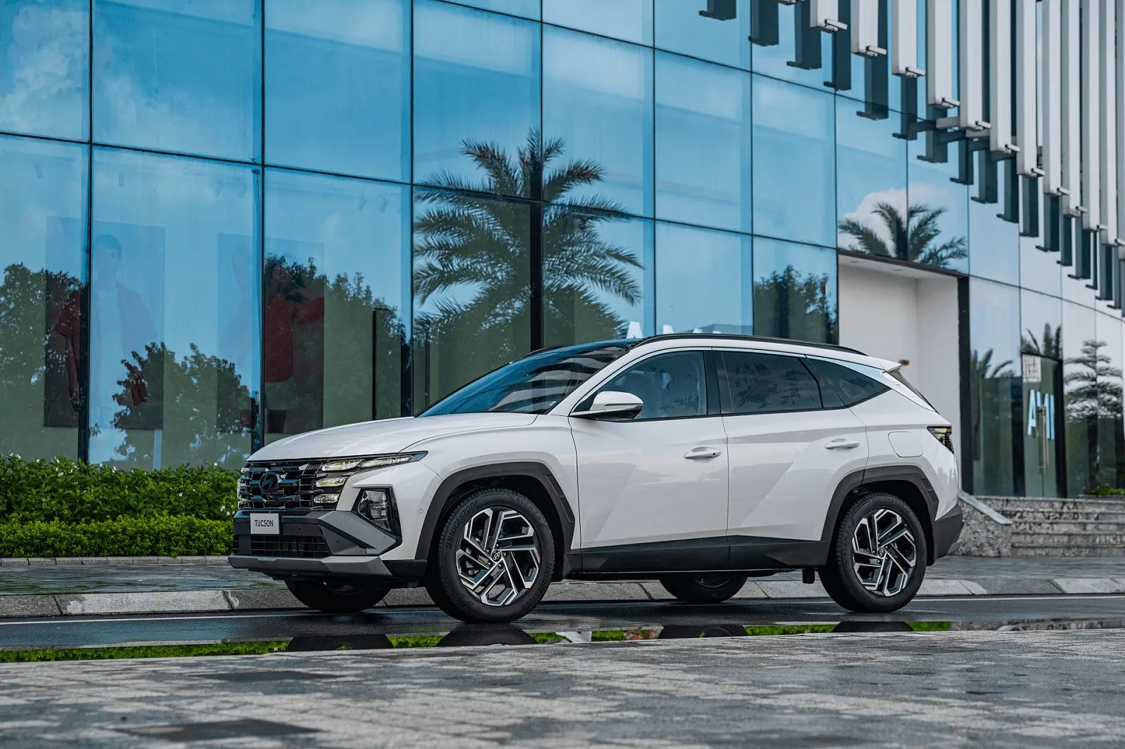 Hyundai-4