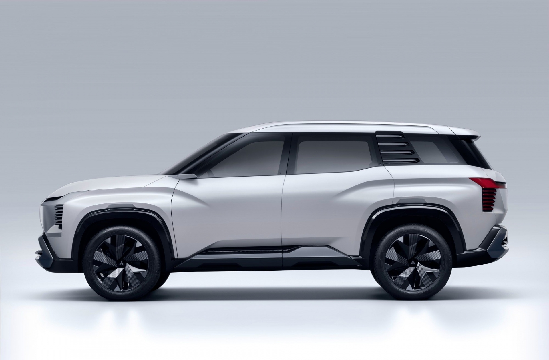 Mitsubishi 3