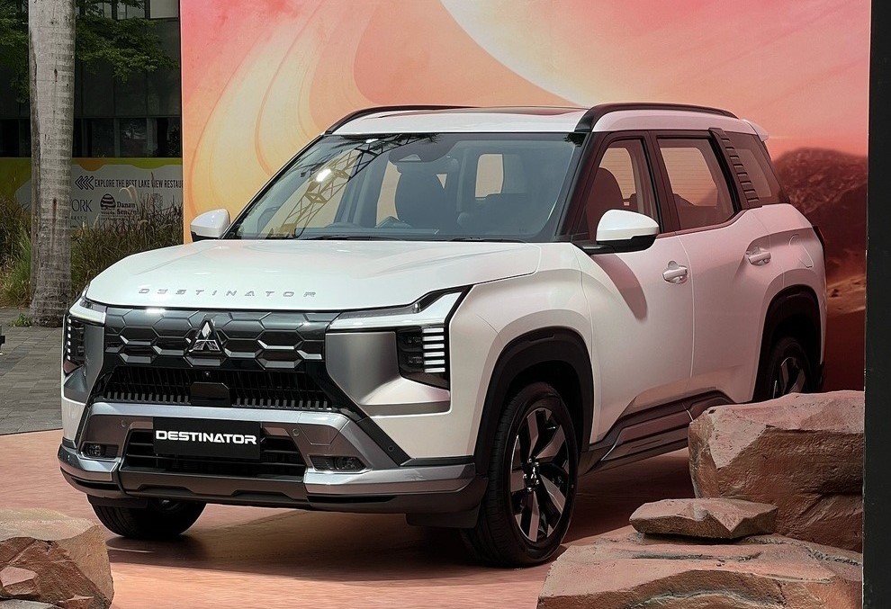 mitsubishi-destinator