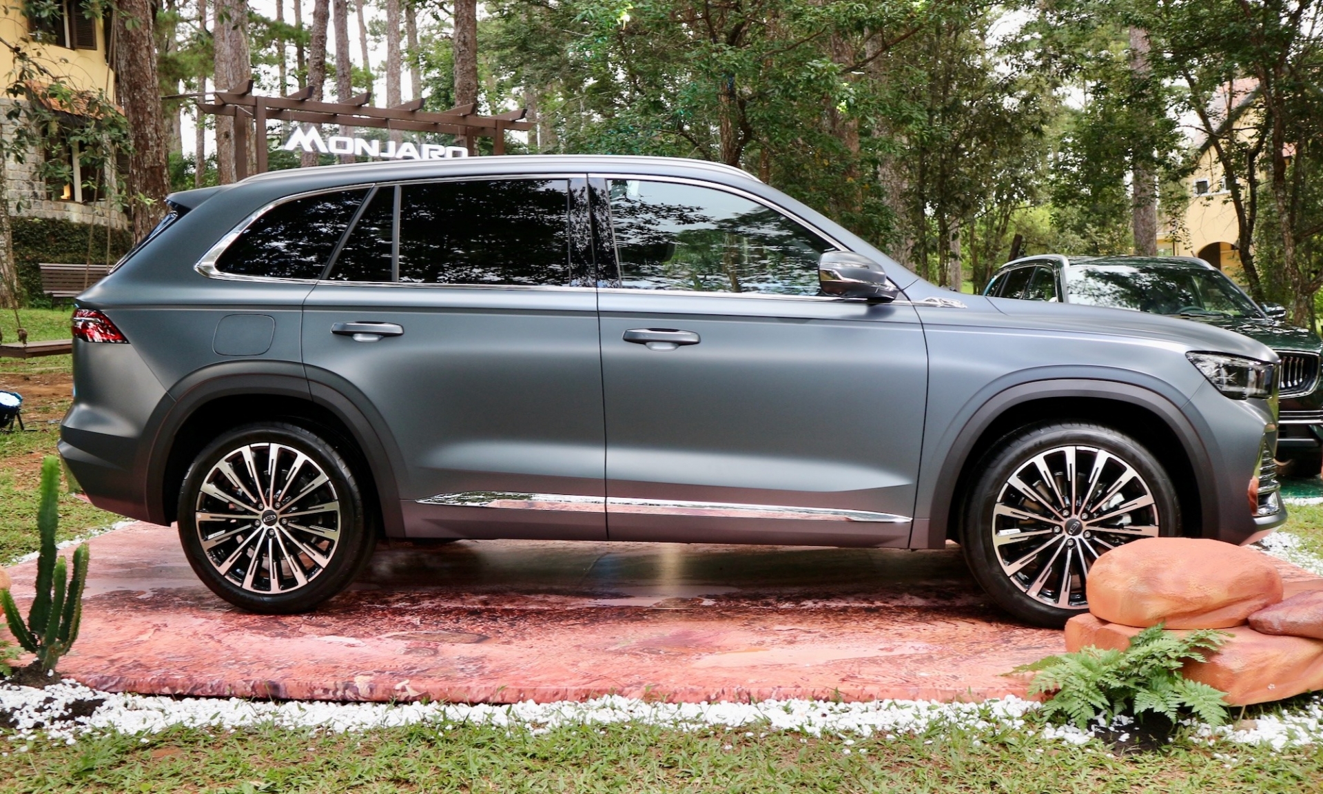 Geely Monjaro 7