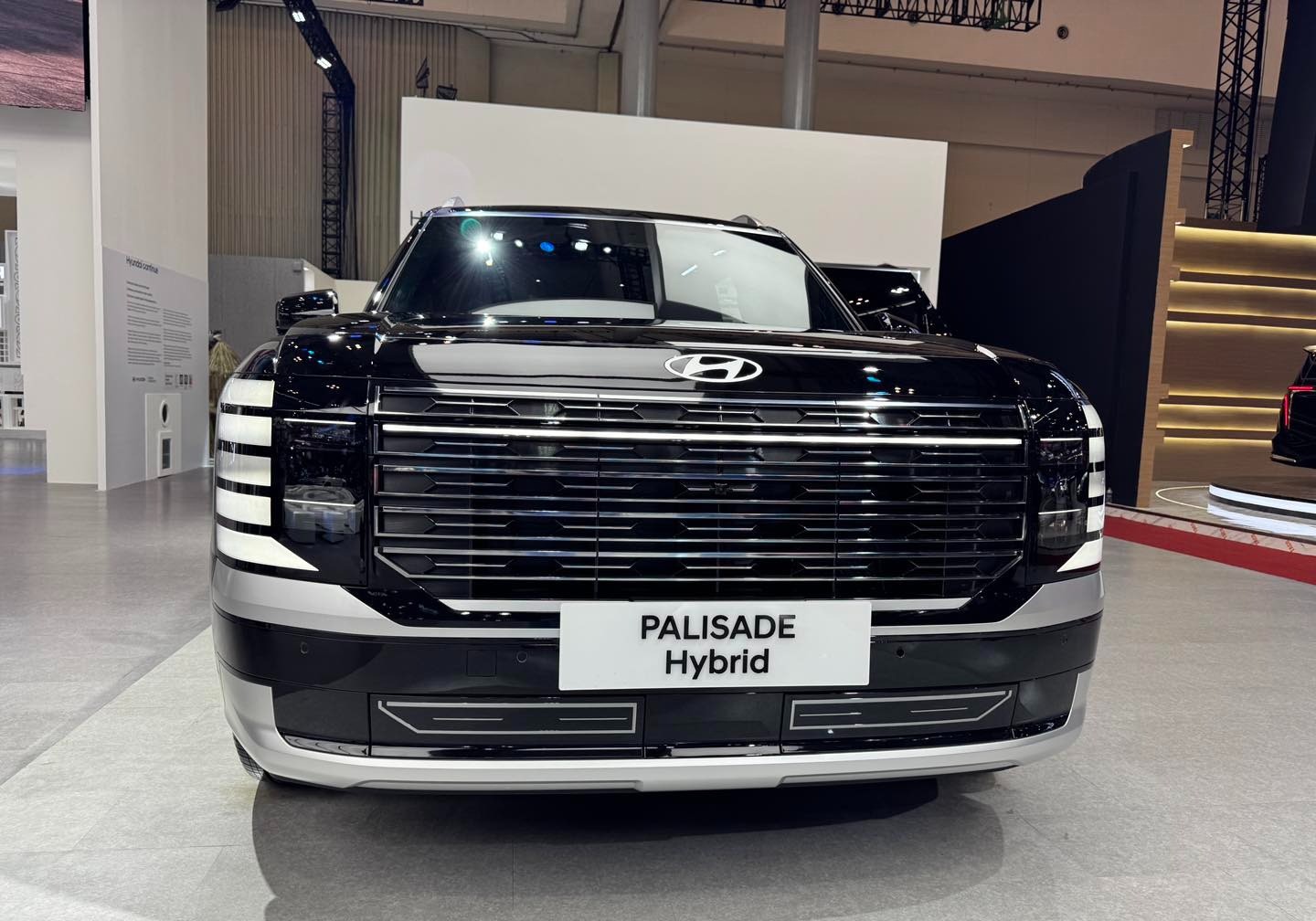 Hyundai Palisade Hybrid 2025 1