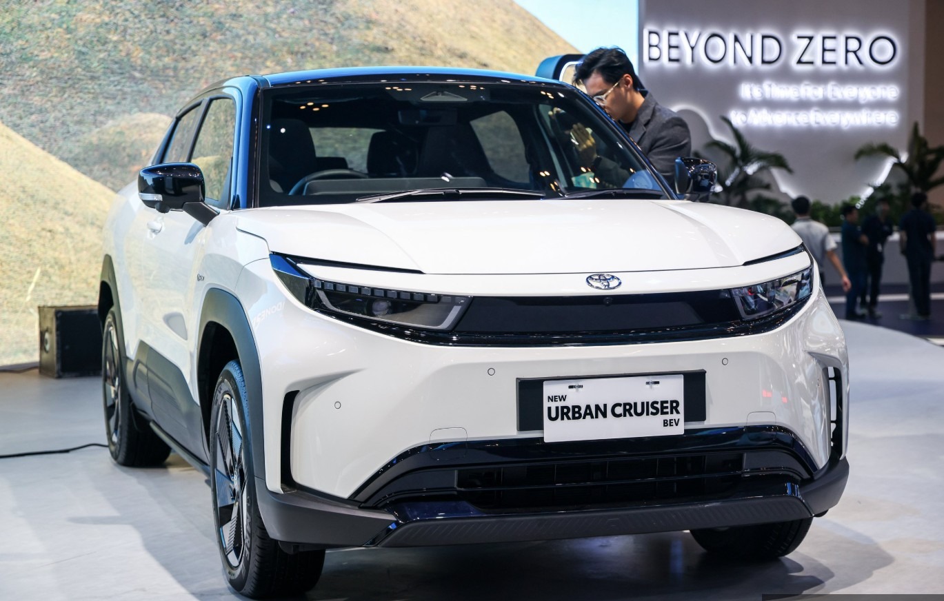 Toyota Urban Cruiser EV