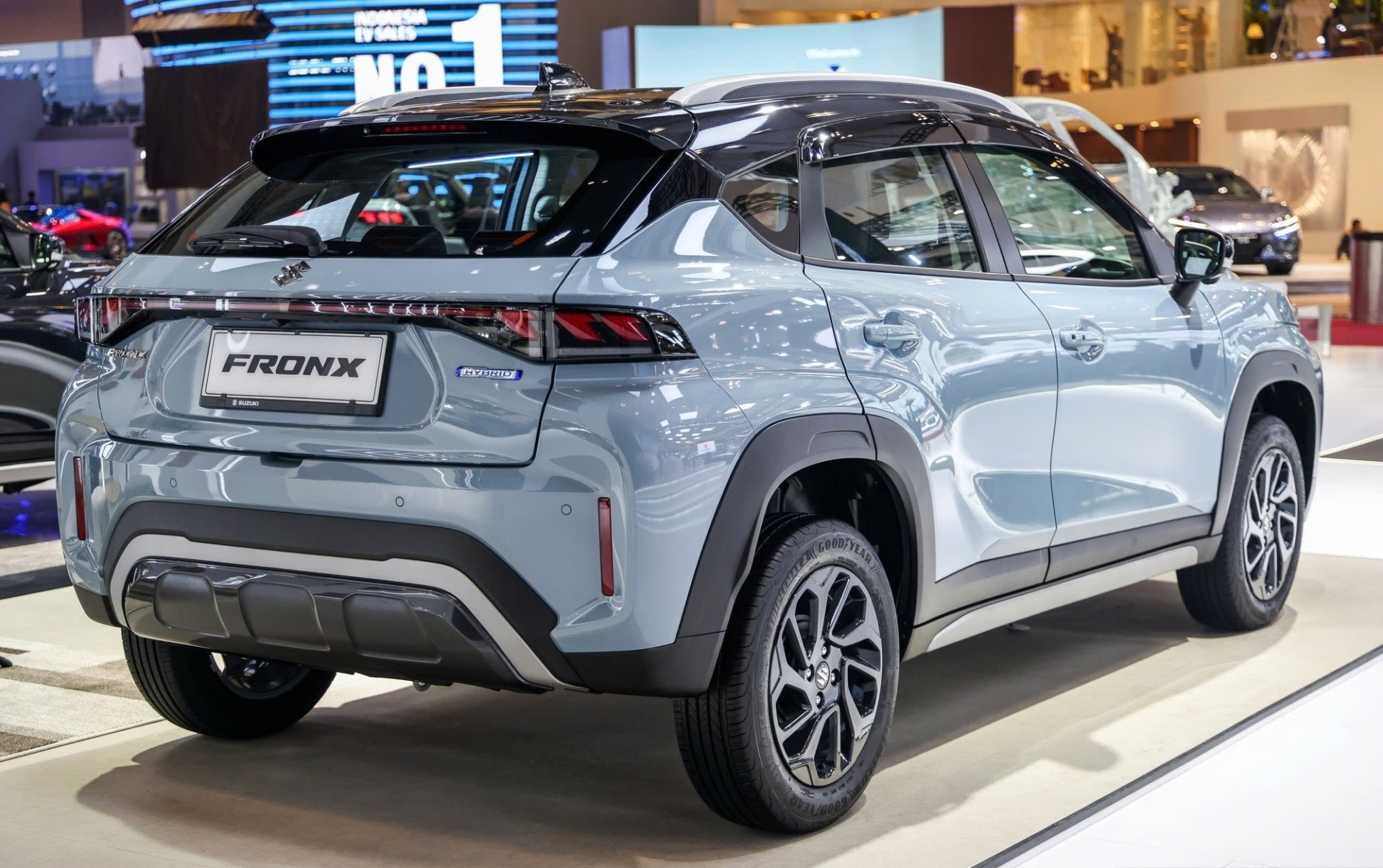 Suzuki Fronx 4