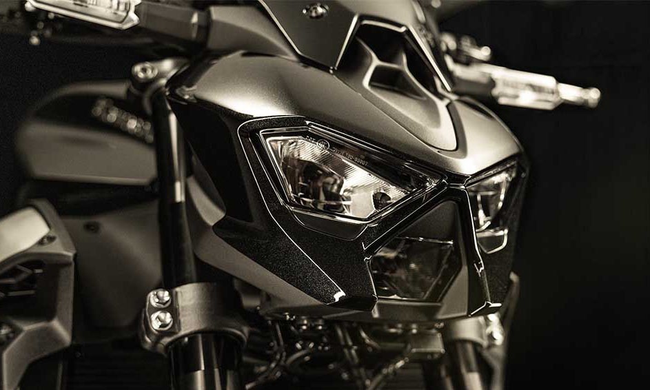 Kawasaki-Z900-2025-2
