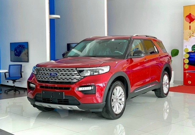 Ford Explorer 6