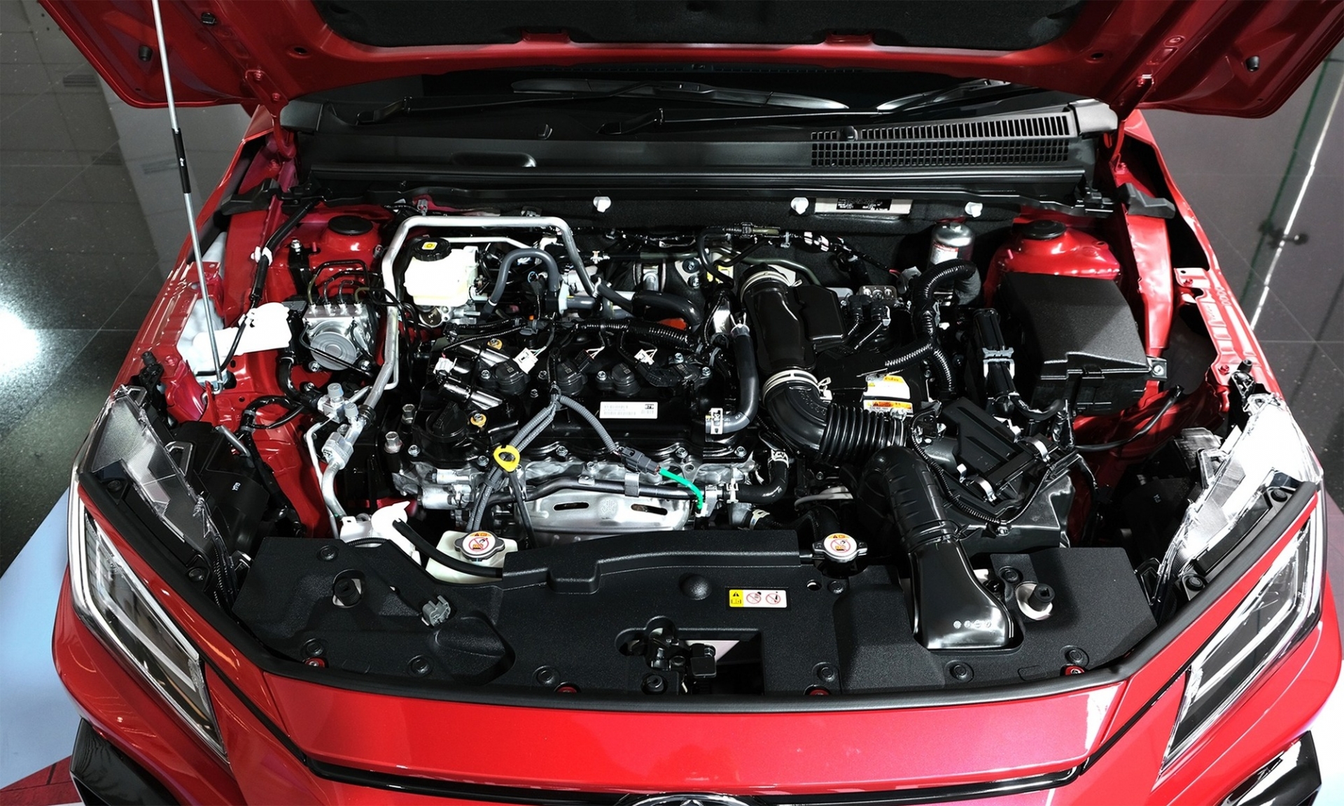 Toyota Vios Hybrid 3