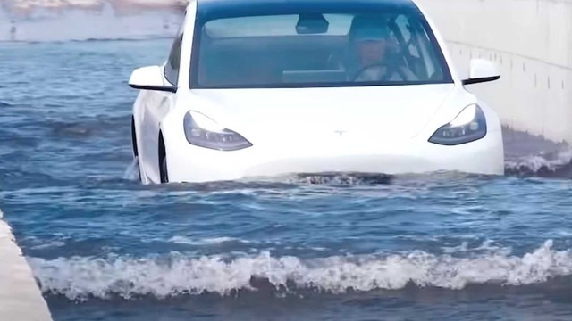 tesla-model-3-deep-water-1717398