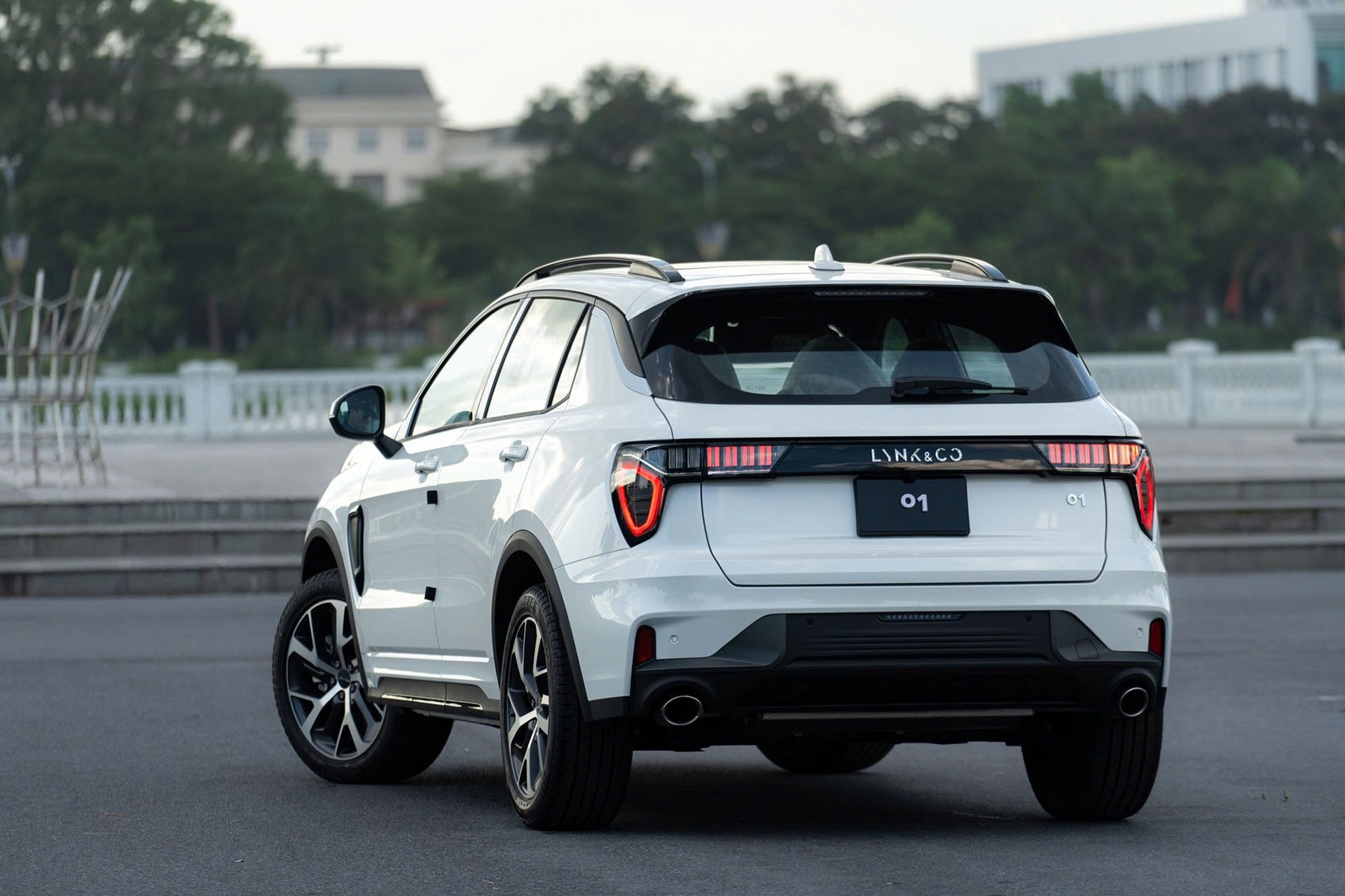 lynk-co-01-hyper-3-580