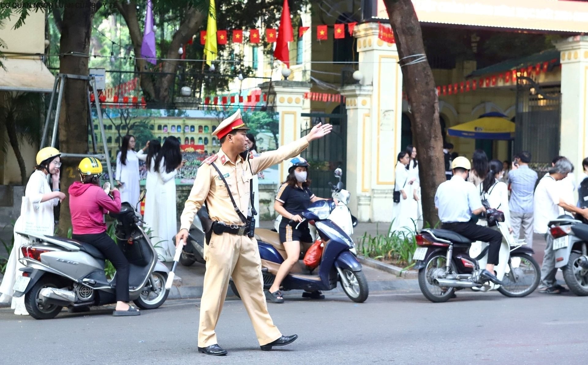 giao-thong-hanoi