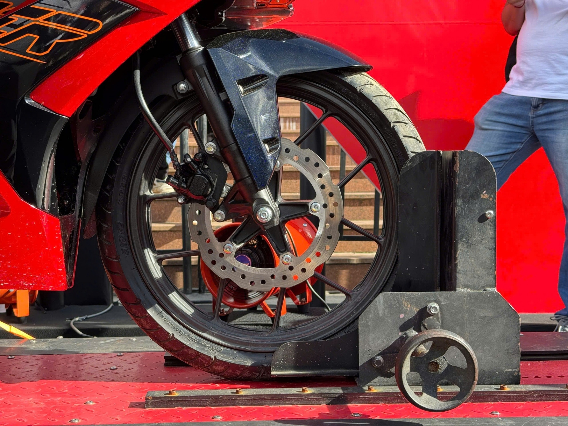 Honda Winner R 4