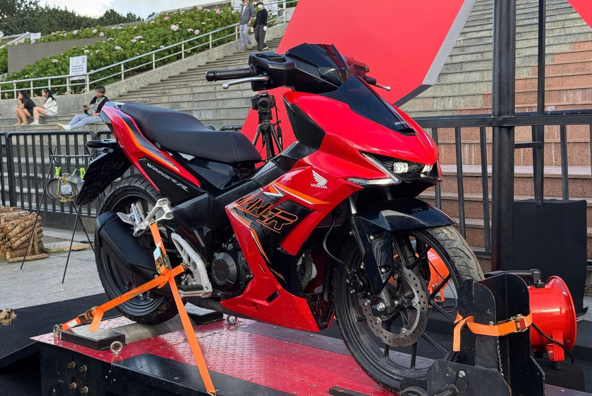 Honda Winner R