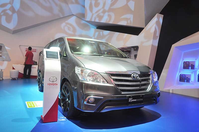Toyota Kijang Innova