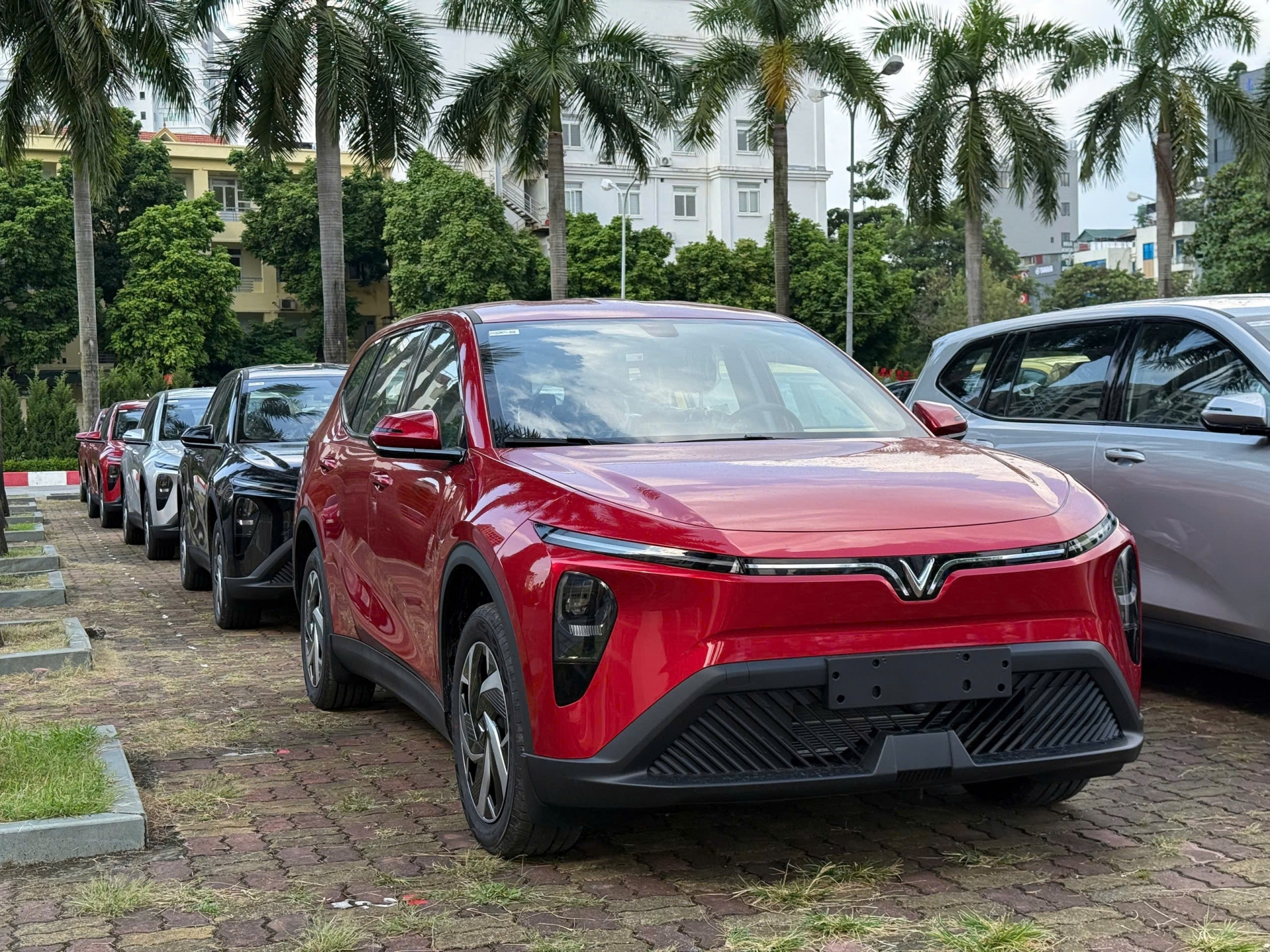 VinFast Limo Green ban giao 2