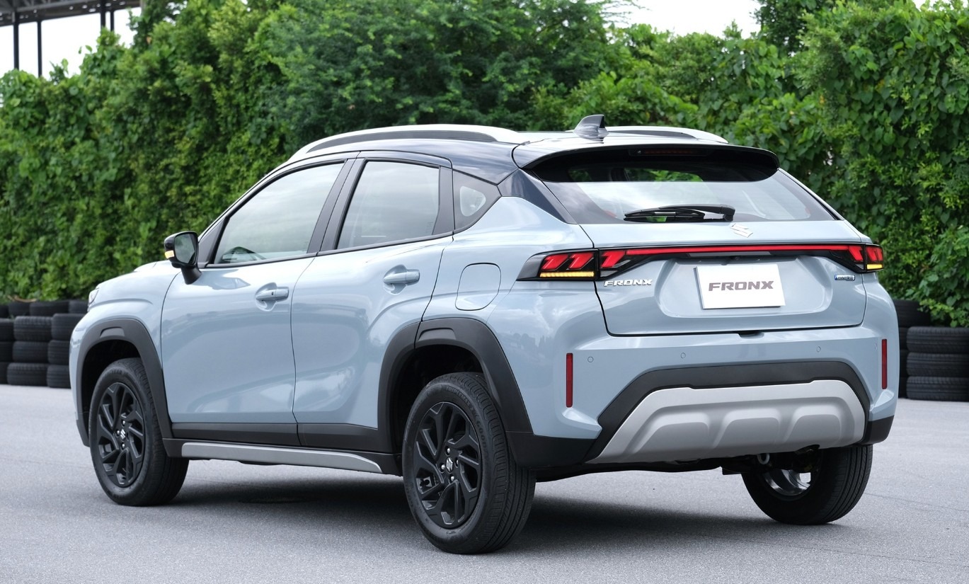 Suzuki Fronx 16