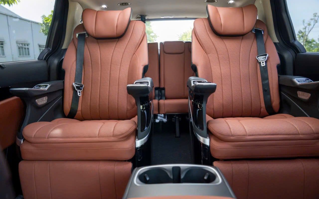 Kia Carnival hybrid 2