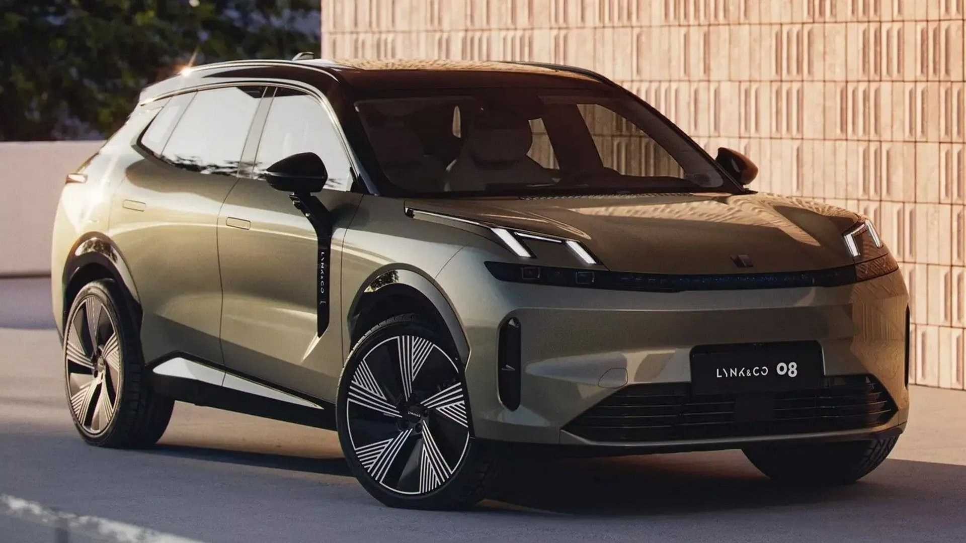 Lynk & Co 08 EM-P 1