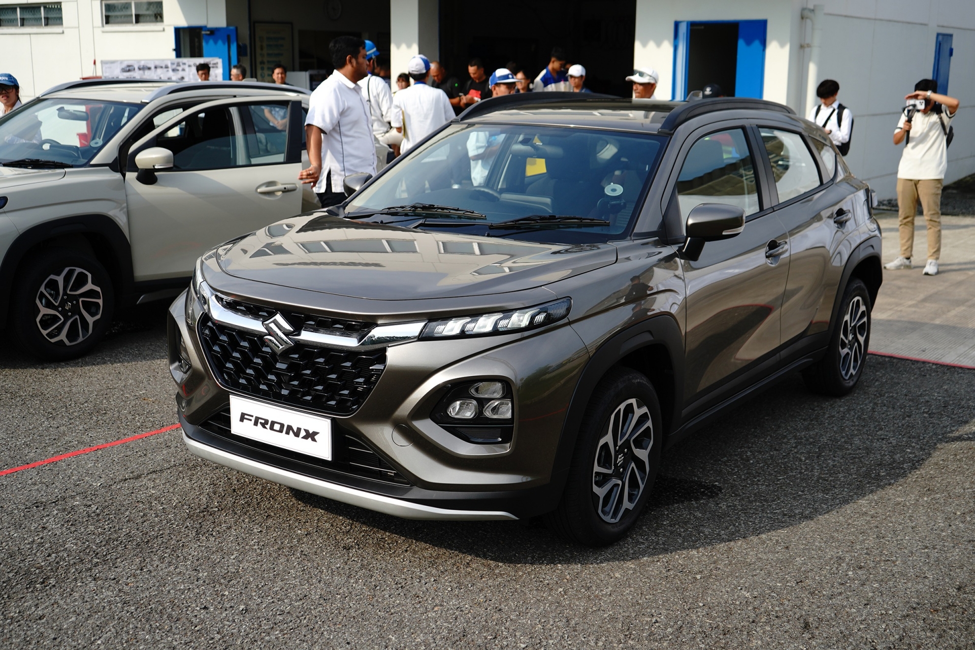 Suzuki Fronx 1