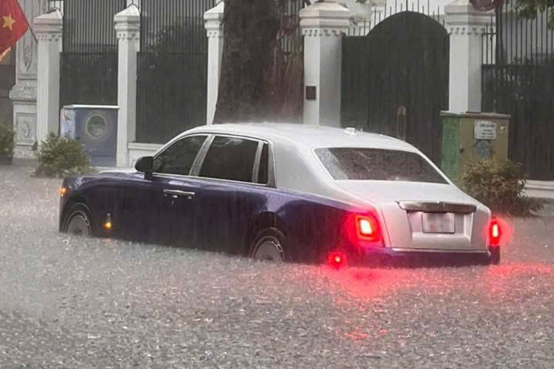 rolls-royce
