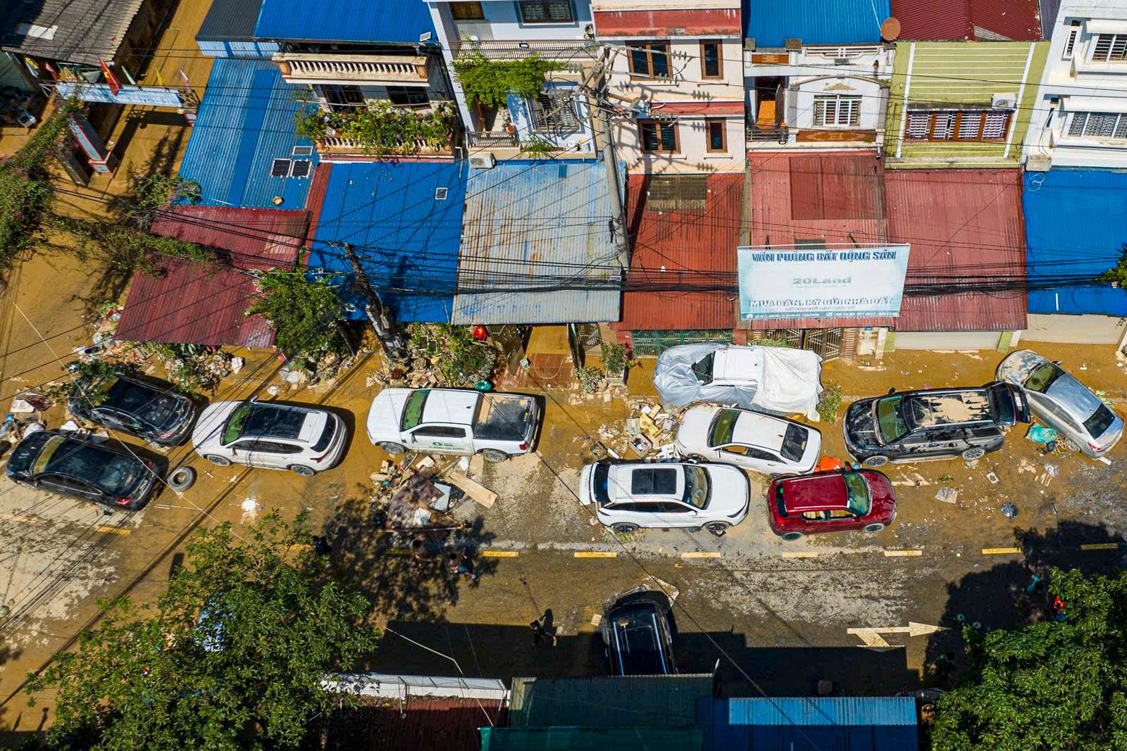 thai-nguyen-ngap-lut-bao-so-11-m