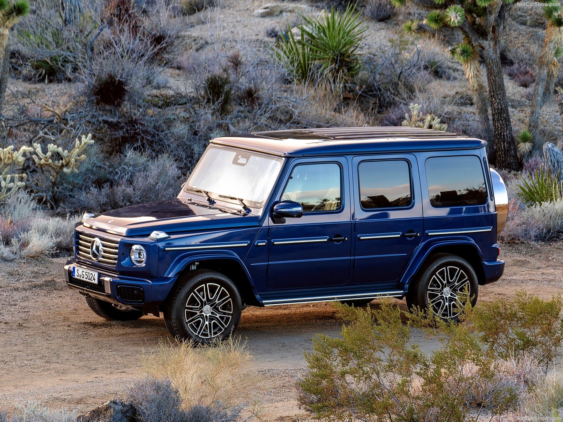 Mercedes-Benz G 500