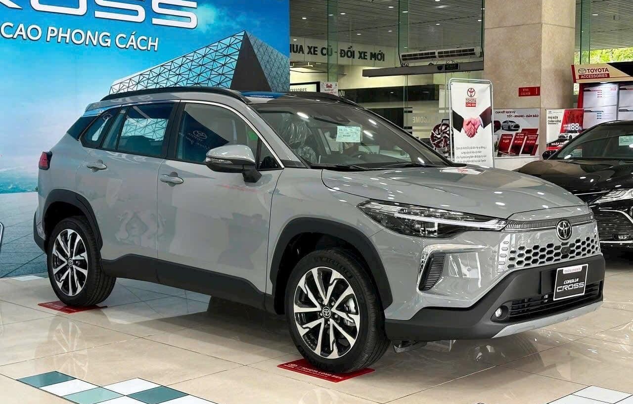corolla-cross-hybrid