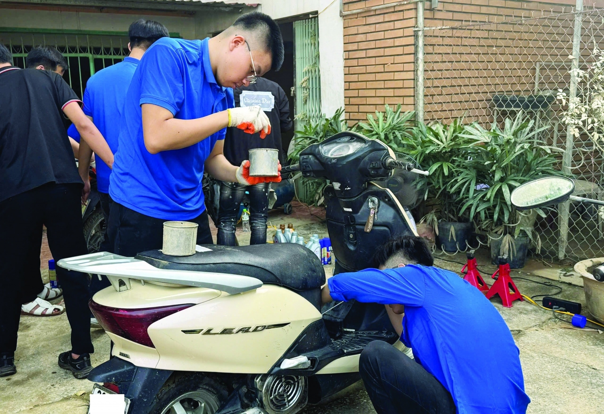 sua-xe-may-vung-lu3-read-only-17