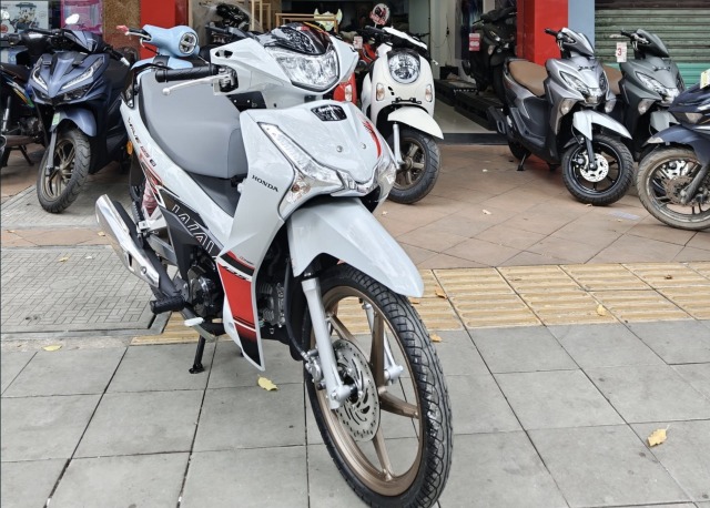 Honda Wave 125 1