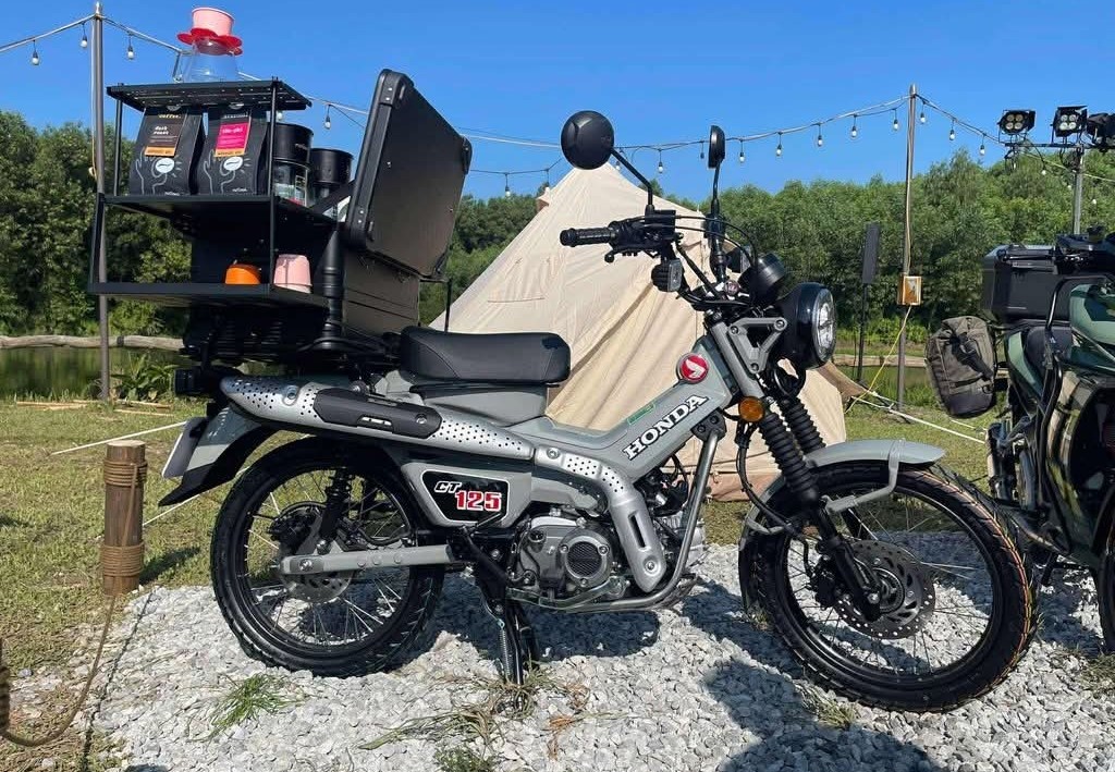 Honda CT125 1