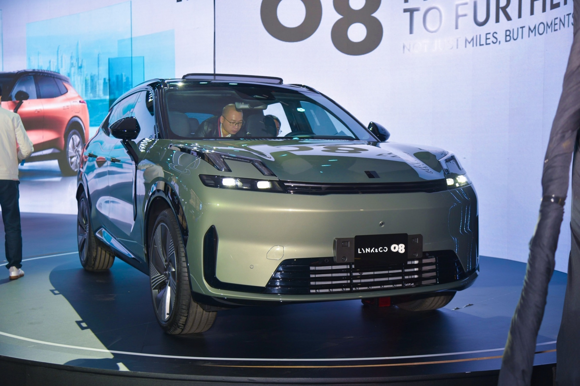 Lynk & Co 08 3