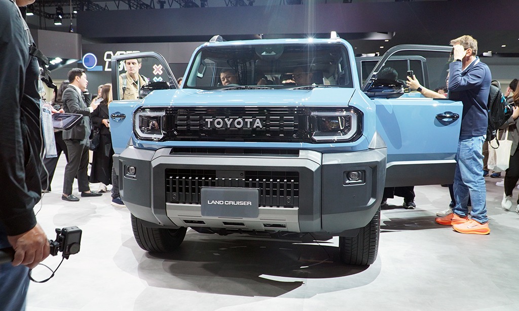 Toyota Land Cruiser FJ 9