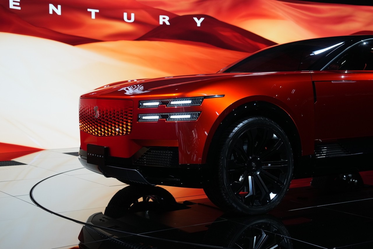 Toyota Century Coupe Concept 4