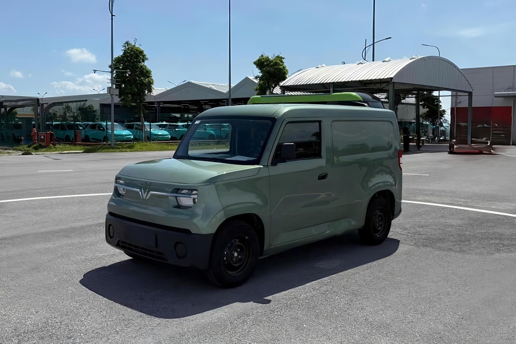 VinFast EC Van 2