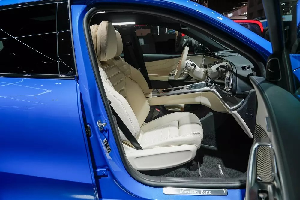 Mercedes-Benz GLC EQ 5