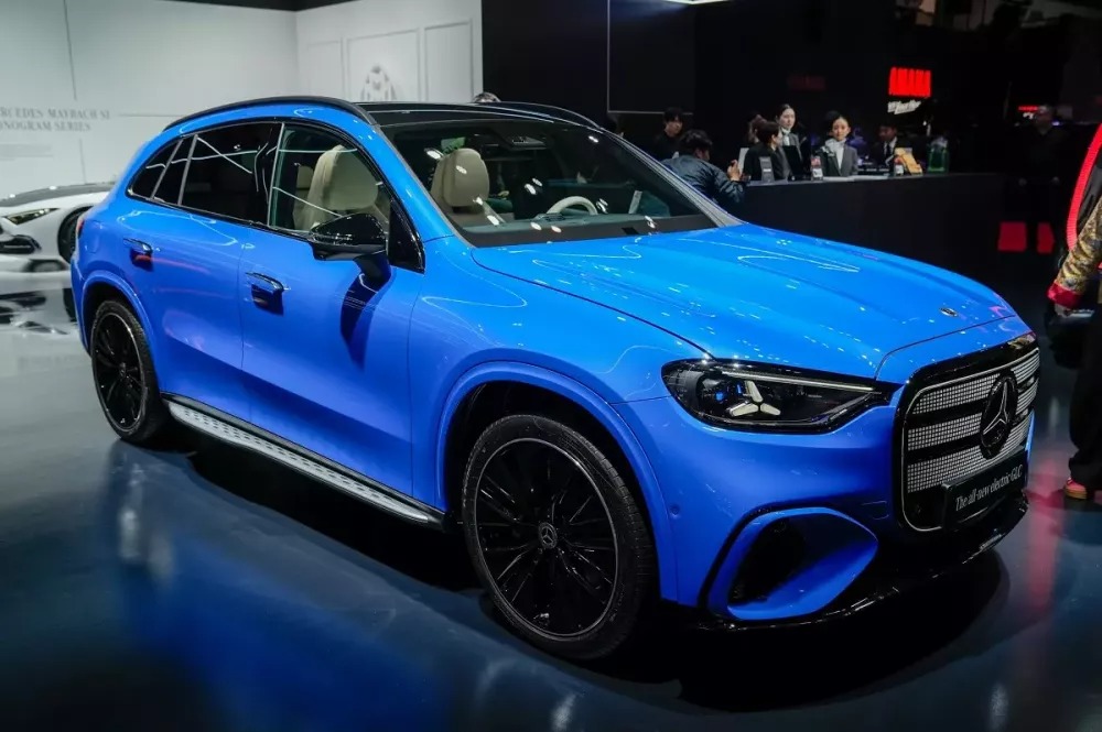 Mercedes-Benz GLC EQ 9