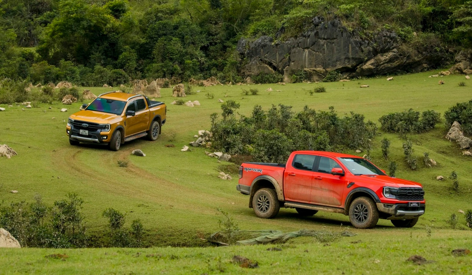 edit-ford-hanh-trinh-4-170251714