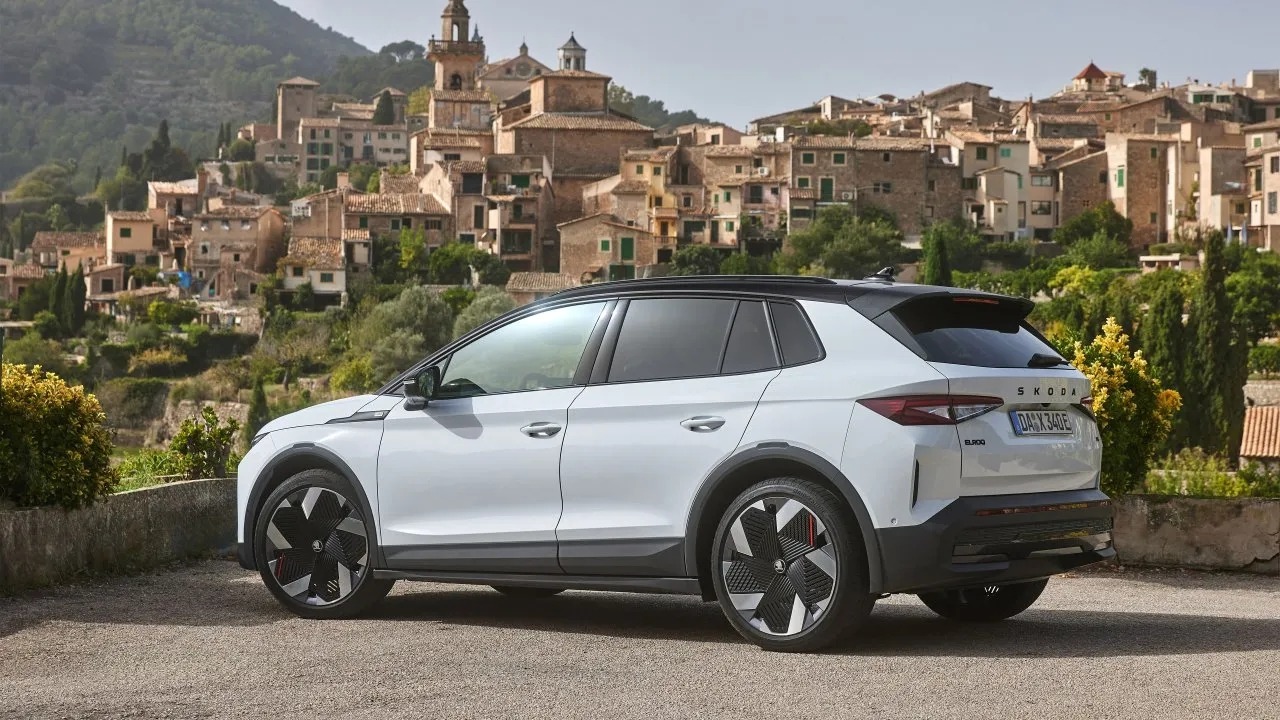 skoda-elroq-878406-12801jpg-1762