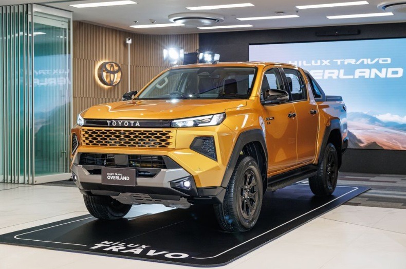 Toyota Hilux 2026 6