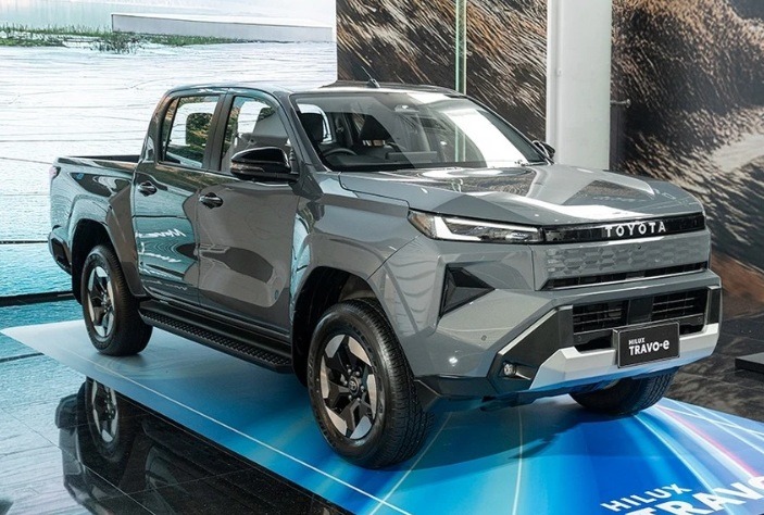 Toyota Hilux 2026 8