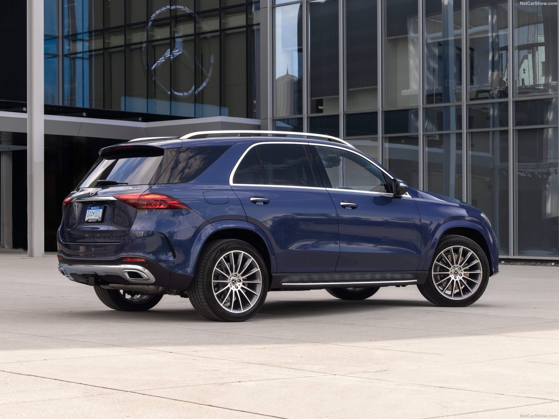 Mercedes-Benz GLE 400e 3