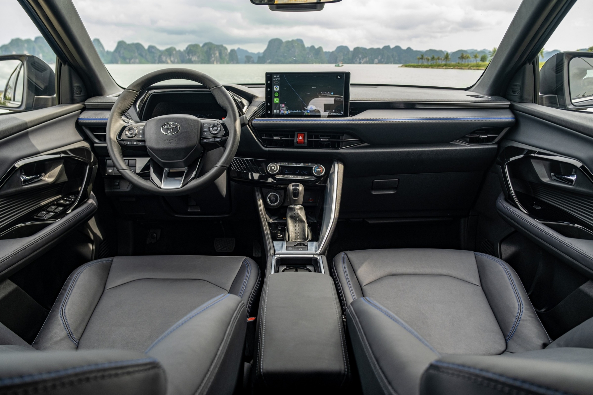 Toyota Yaris Cross 4