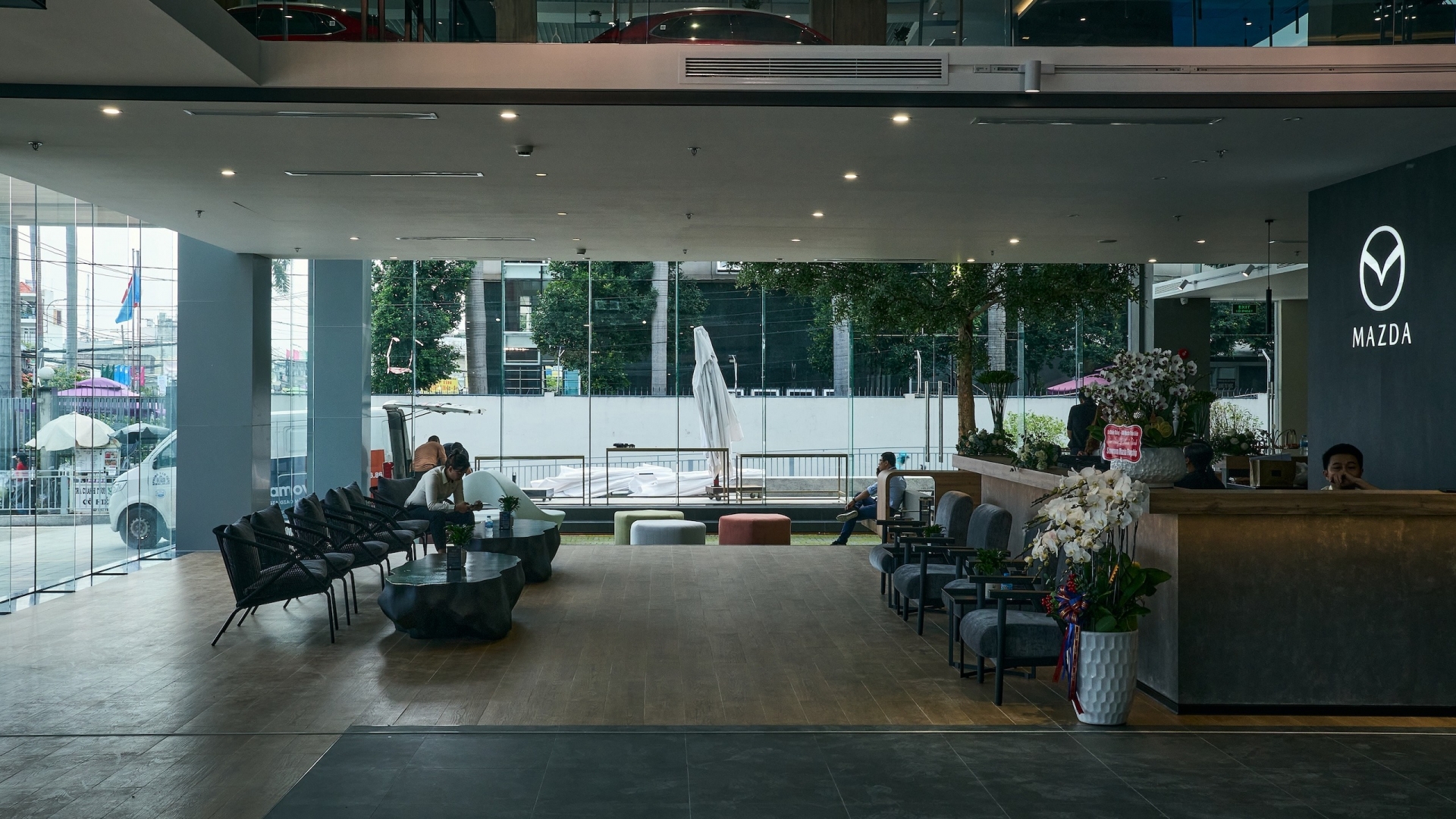 showroom-flagship-mazda-4-176550