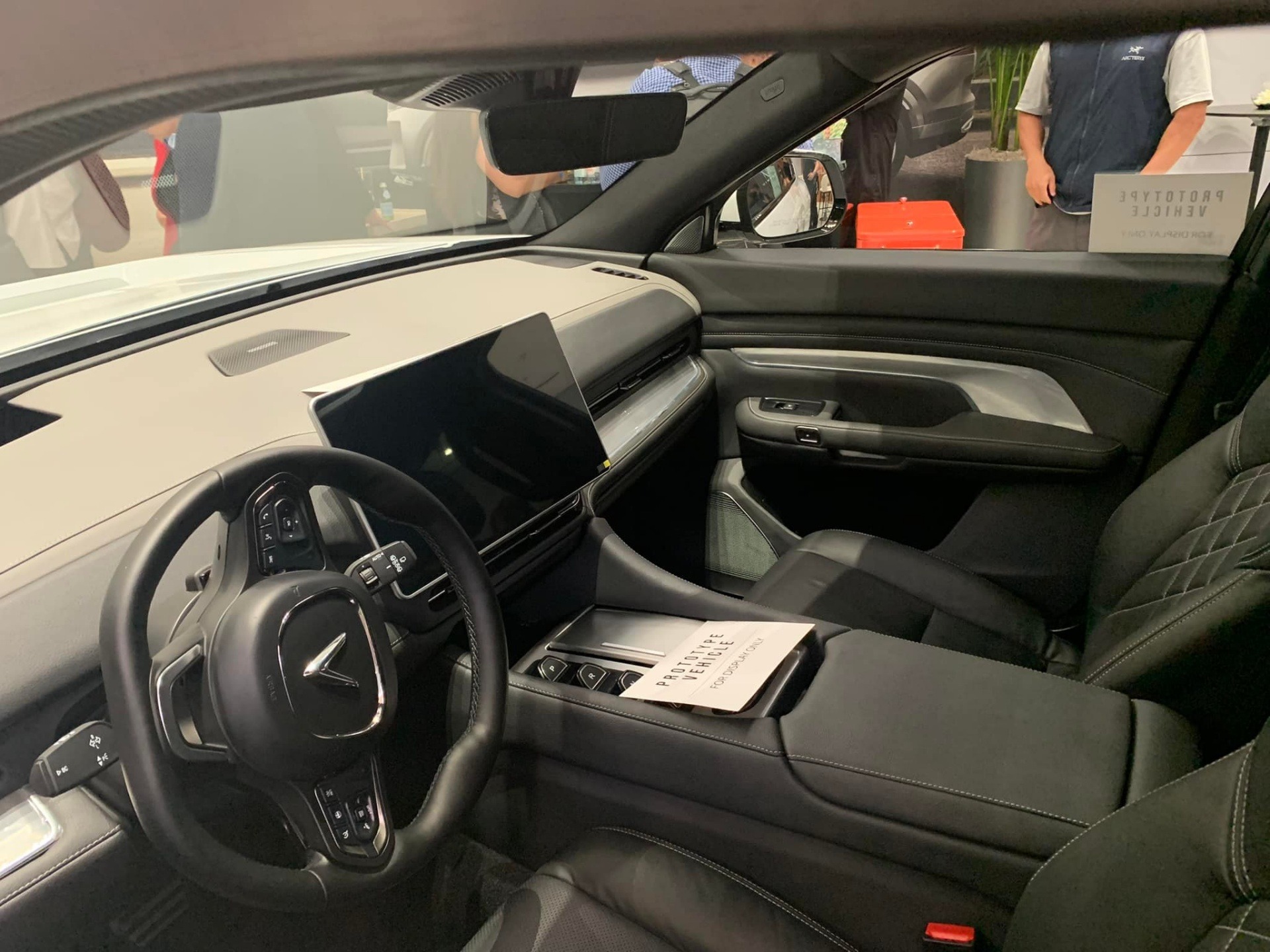 vinfast-vf9-usa-01-1268